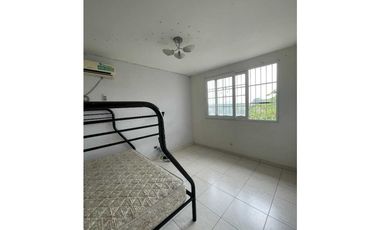 SE VENDE AMPLIA CASA EN RIVIERA COLONIAL, BRISAS DEL GOLF
