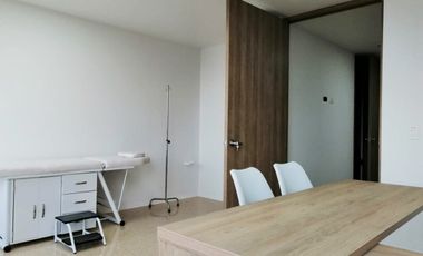 PR14184 CONSULTORIO EN RENTA SECTOR EL TESORO