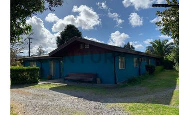 Se vende casa con amplio terreno en Chiguayante