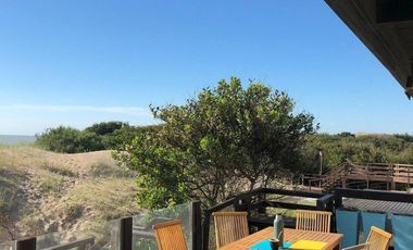 Mar Azul Hermosa Casa Frente Al Mar 5 Ambientes !!!