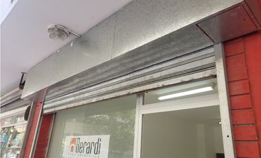 LOCAL 55m2 VENTA Tucumán 2500