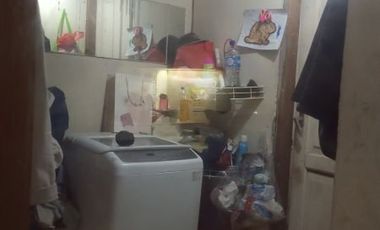 Ruko & Wardrobe di Jl.Raya Pamulang Tangsel. Pinggir jalan