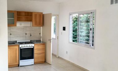 ALQUILER DEPARTAMENTO EN CASTELAR CÓDIGO AL 05