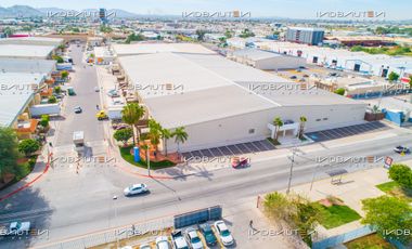 IB-SO0008 - Bodega Industrial en Renta en Hermosillo, 2,679 m2.