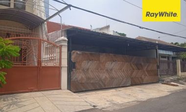 Disewakan Rumah di Darmo Baru Timur, Surabaya Barat