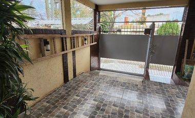 Casa en Bernal Oeste