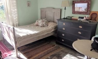 CASA DE 3 DORMITORIOS  FRENTE AL GOLF - EN VENTA