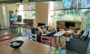 CASA DE 3 DORMITORIOS  FRENTE AL GOLF - EN VENTA