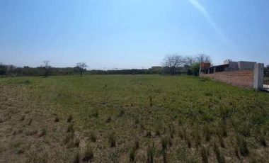 Terrenos en venta - 700mts2 - Exaltación De La Cruz