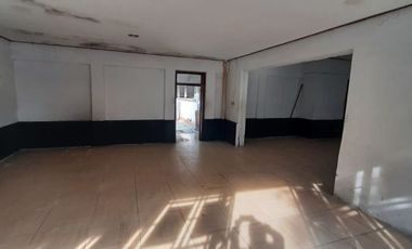 Rmh di sewakan di Jl. Trunojoyo Surabaya