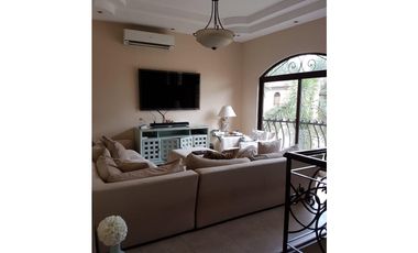 SEA CONFIABLE VENDE HERMOSA RESIDENCIA EN ANTIGUA COSTA DEL ESTE