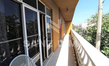 CENTRO: Versátil propiedad ideal para restaurante u oficinas, excelente ubucació