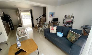 casa en venta en la alborada. Cod V4881