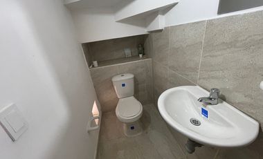 casa en venta en la alborada. Cod V4881