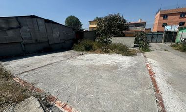 SE RENTA AMPLIO TERRENO EN COACALCO