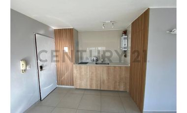 Venta de moderno loft recién remodelado en Reñaca