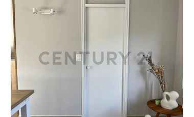 Venta de moderno loft recién remodelado en Reñaca