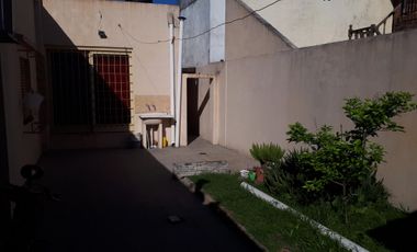 Barbaro Vende casa en San Martin