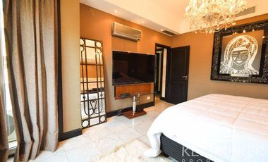 **** VENTA / ALQUILER Casa en  BARRIO PARQUE*****