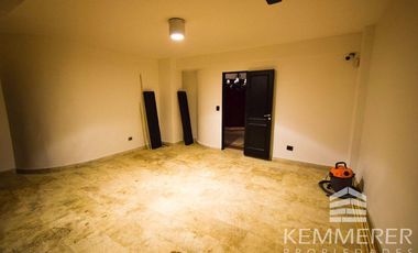**** VENTA / ALQUILER Casa en  BARRIO PARQUE*****