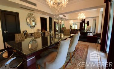 **** VENTA / ALQUILER Casa en  BARRIO PARQUE*****