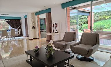 Venta de casa en Benedictinos