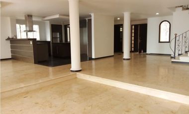 Casa unifamiliar en venta en el Poblado los Balsos Medellín