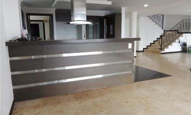 Casa unifamiliar en venta en el Poblado los Balsos Medellín