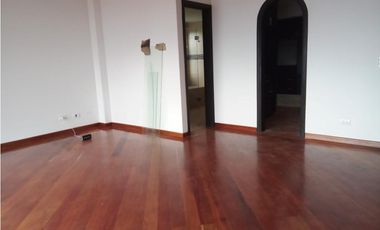 Casa unifamiliar en venta en el Poblado los Balsos Medellín