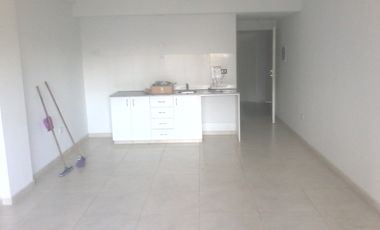 DEPARTAMENTO MONOAMBIENTE DE 40 M2 EXCELENTE ZONA