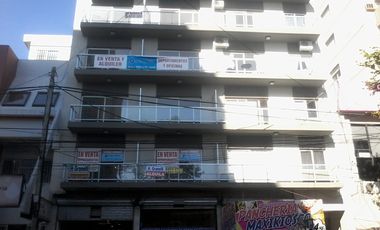 DEPARTAMENTO MONOAMBIENTE DE 40 M2 EXCELENTE ZONA