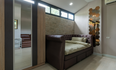 4 Bedroom House for sale at Koolpunt Ville 9