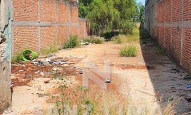 SALIDA A SALAMANCA: TERRENO PARA USO COMERCIAL O INDUSTRIAL. EN CELAYA, GTO.