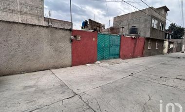 Casa en venta COMO TERRENO, Chimalhuacan, EDO MEX