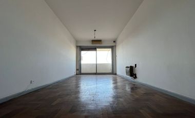 Departamento en venta de 3 dormitorios en Mercedes