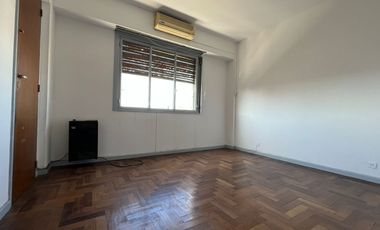 Departamento en venta de 3 dormitorios en Mercedes