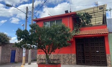 Casa en venta en  San Miguel Zapotitla, Tláhuac