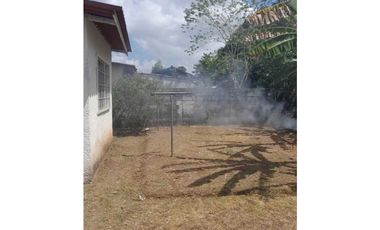 VENDO CASA EN ARRAIJAN JUAN DEMOTENES PUERTA DE HIERRO 2R