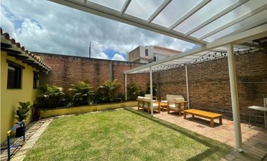 VENDO HERMOSA CASA CAMPESTRE EN CAJIC