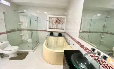 SE VENDE O ARRIENDA CASA ESQUINERA EN EL BARRIO JARDIN - SANTA MARTA
