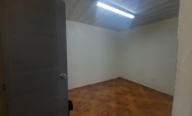 local en arriendo en plaza de las americas. Cod A6552101