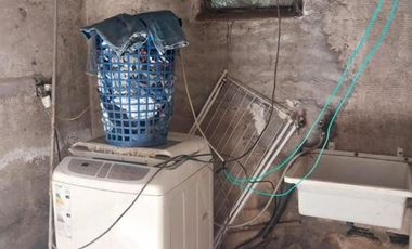 Chalet con locales en esquina de Ingeniero Allan, Florencio Varela