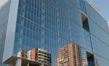 Oficina en Arriendo en Cerro El Plomo / Alonso de Córdova