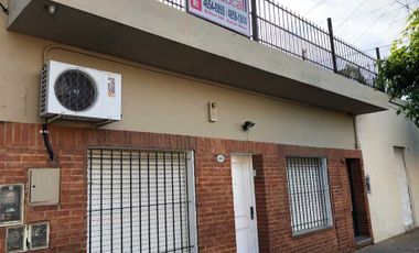 Casa PH en venta en Ciudadela