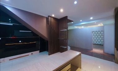 Di jual ruko super premium super murah di jln bulevard raya