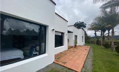 Casa en venta en Envigado sector Loma del Escobero