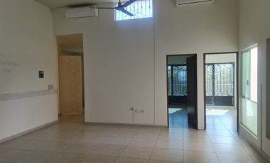 Oficina en renta, Colonia Hidalgo 364 m2