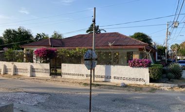 casa-local en arriendo en pradomar. Cod A6286