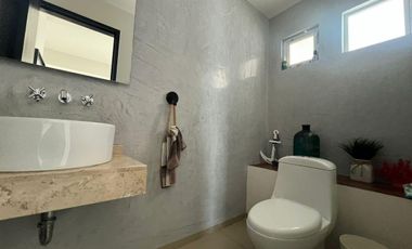 Hermosa Casa en Venta en Horizontes