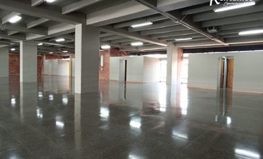 local en arriendo en guayabal. Cod A775543